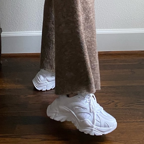 fila electrove on feet